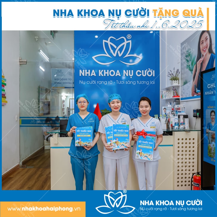 nha-khoa-nu-cuoi