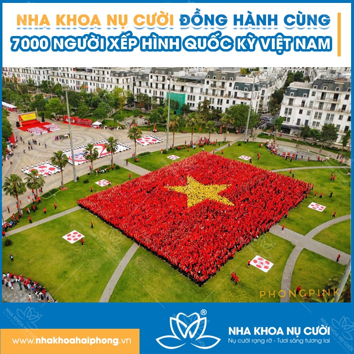 7000 người xếp hình Quốc kỳ Việt Nam