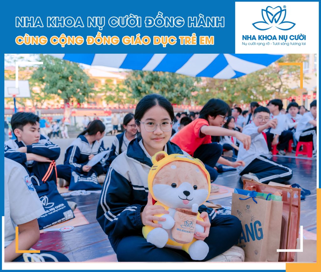 nha-khoa-nu-cuoi